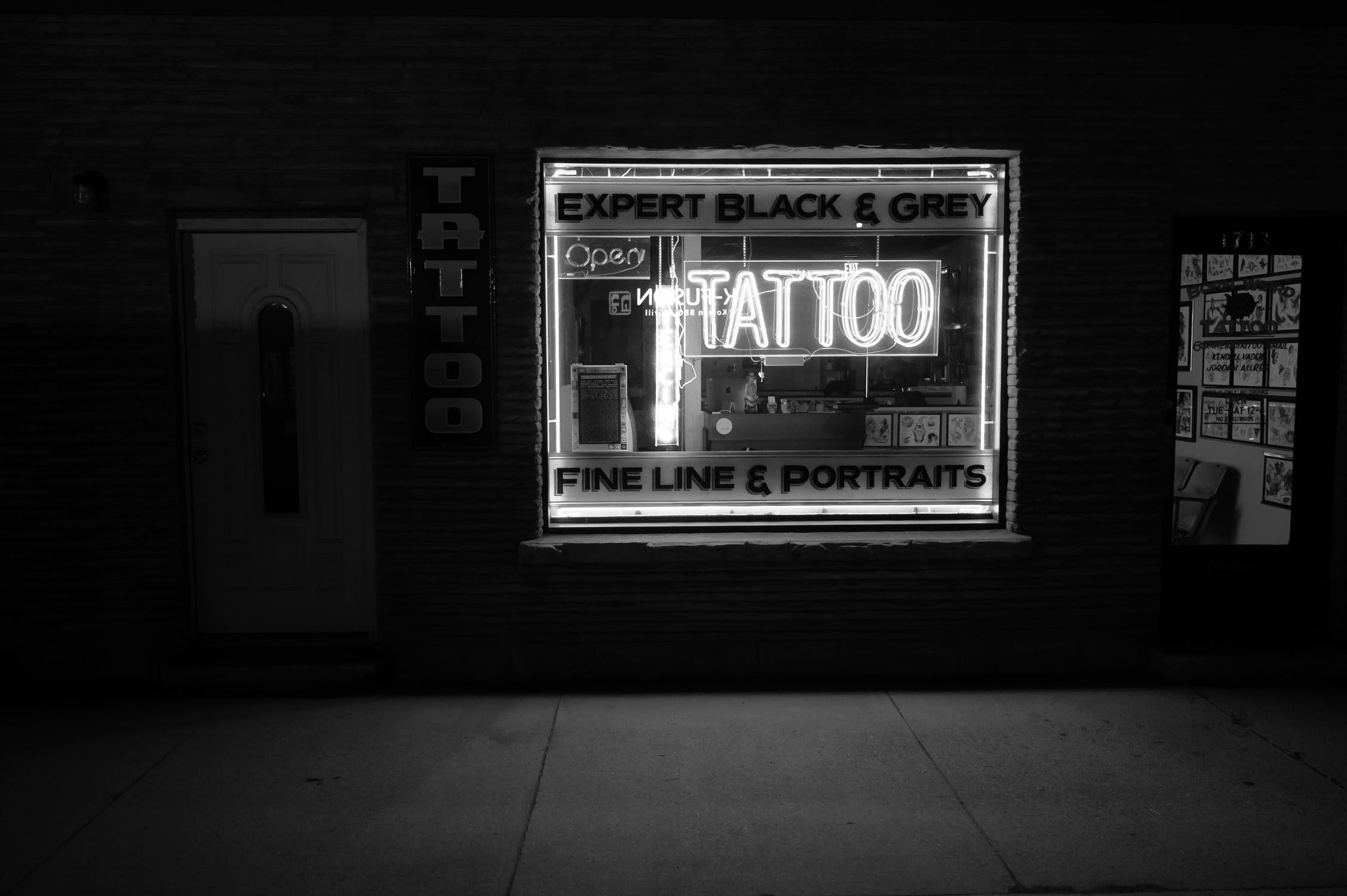What It’s Like To Work In A Tattoo Shop? Need to know when Working